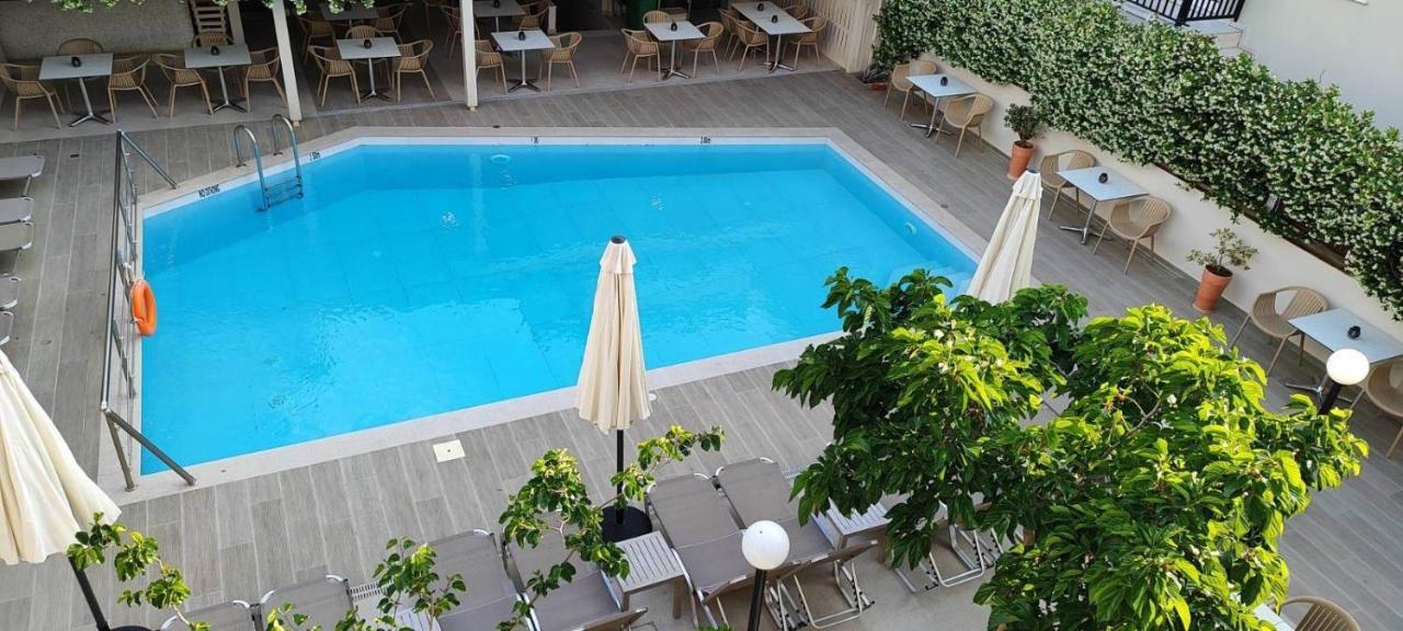 קאטו דרטסו Talos Hotel Apartments מראה חיצוני תמונה