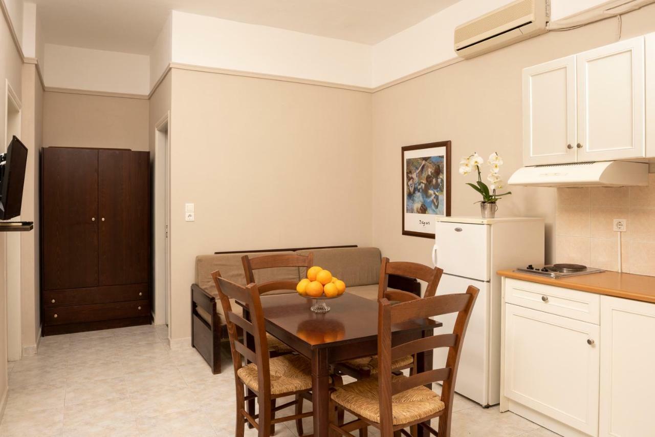 קאטו דרטסו Talos Hotel Apartments מראה חיצוני תמונה